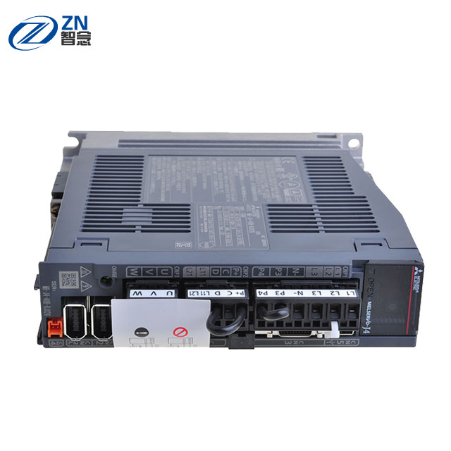 M.-j4-200B Servo de Aandrijvings2kw M. J4-Reeks Standaardvoltage van Motormitsubishi