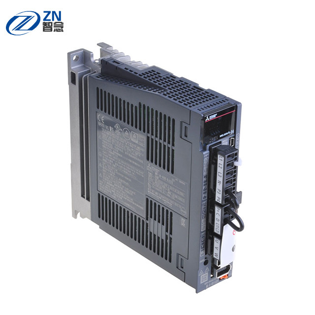 M.-j4-200B Servo de Aandrijvings2kw M. J4-Reeks Standaardvoltage van Motormitsubishi