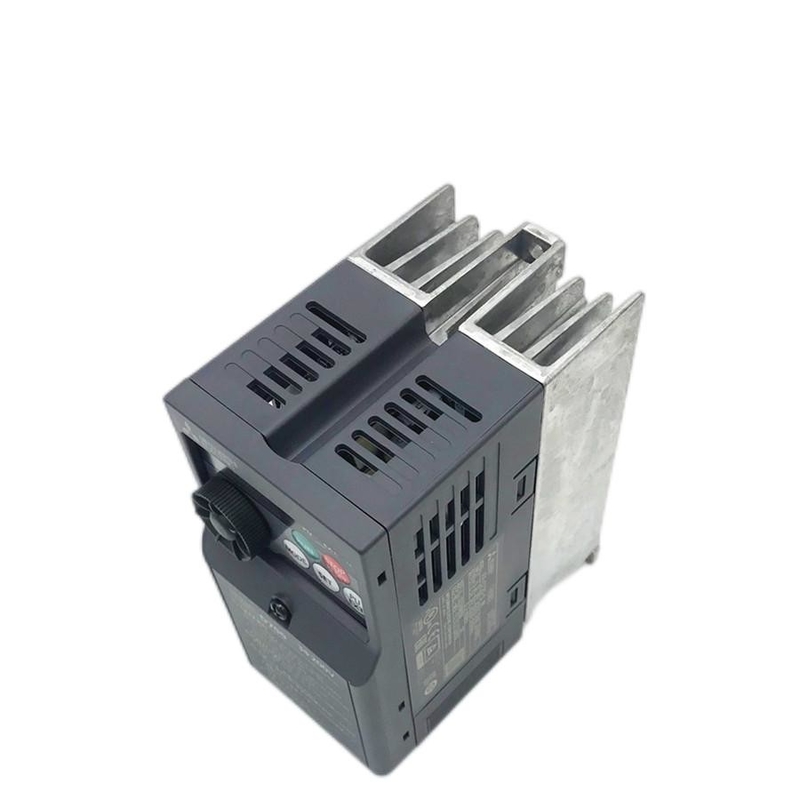 Industriële de Omschakelaarsfreqrol D700 Fr-d720-0.4K A.c Motor van Mitsubishi Electric
