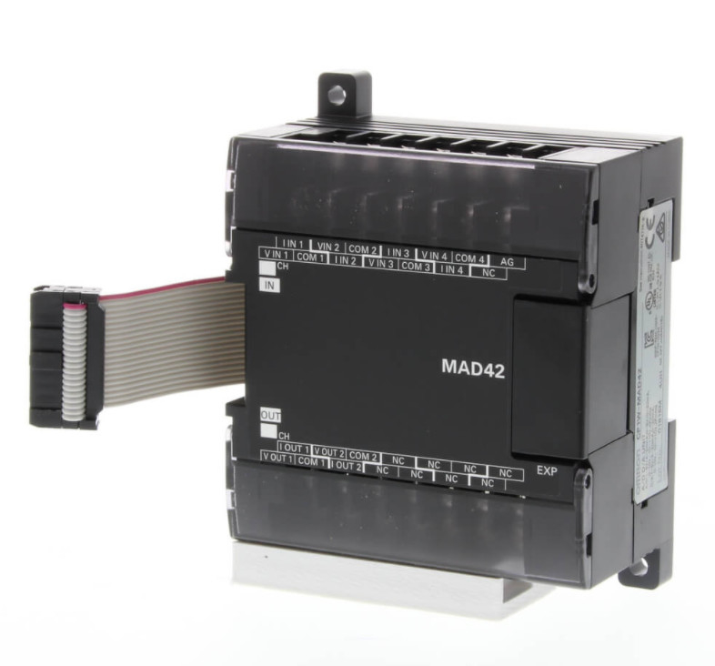 PLC Omron CP1W Analoge Input-output Eenheidsmodule 16 Beetjes van 5V gelijkstroom CP1W-MAD42